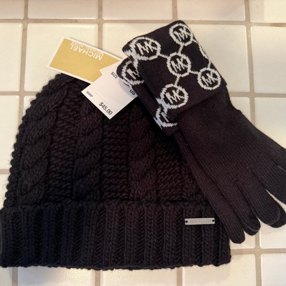 Michael Kors Beanie and Glove set Black and White